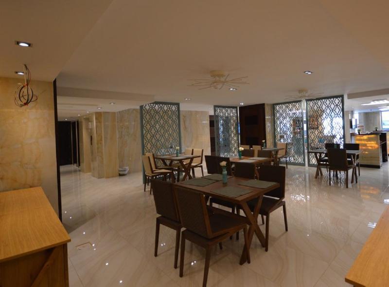 رحال البحر للشقق المخدومة Rahhal Albahr Serviced Apartments Jeddah Ngoại thất bức ảnh