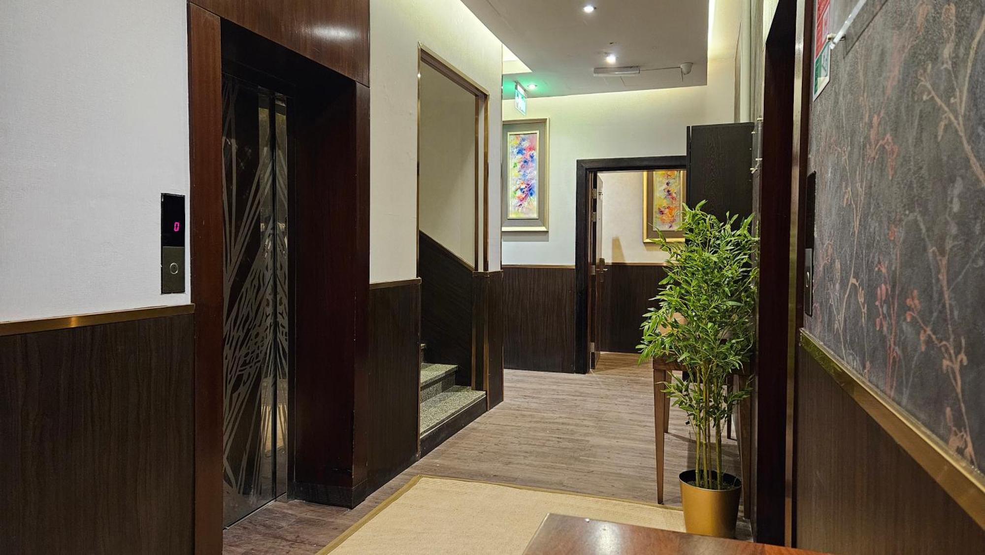رحال البحر للشقق المخدومة Rahhal Albahr Serviced Apartments Jeddah Ngoại thất bức ảnh